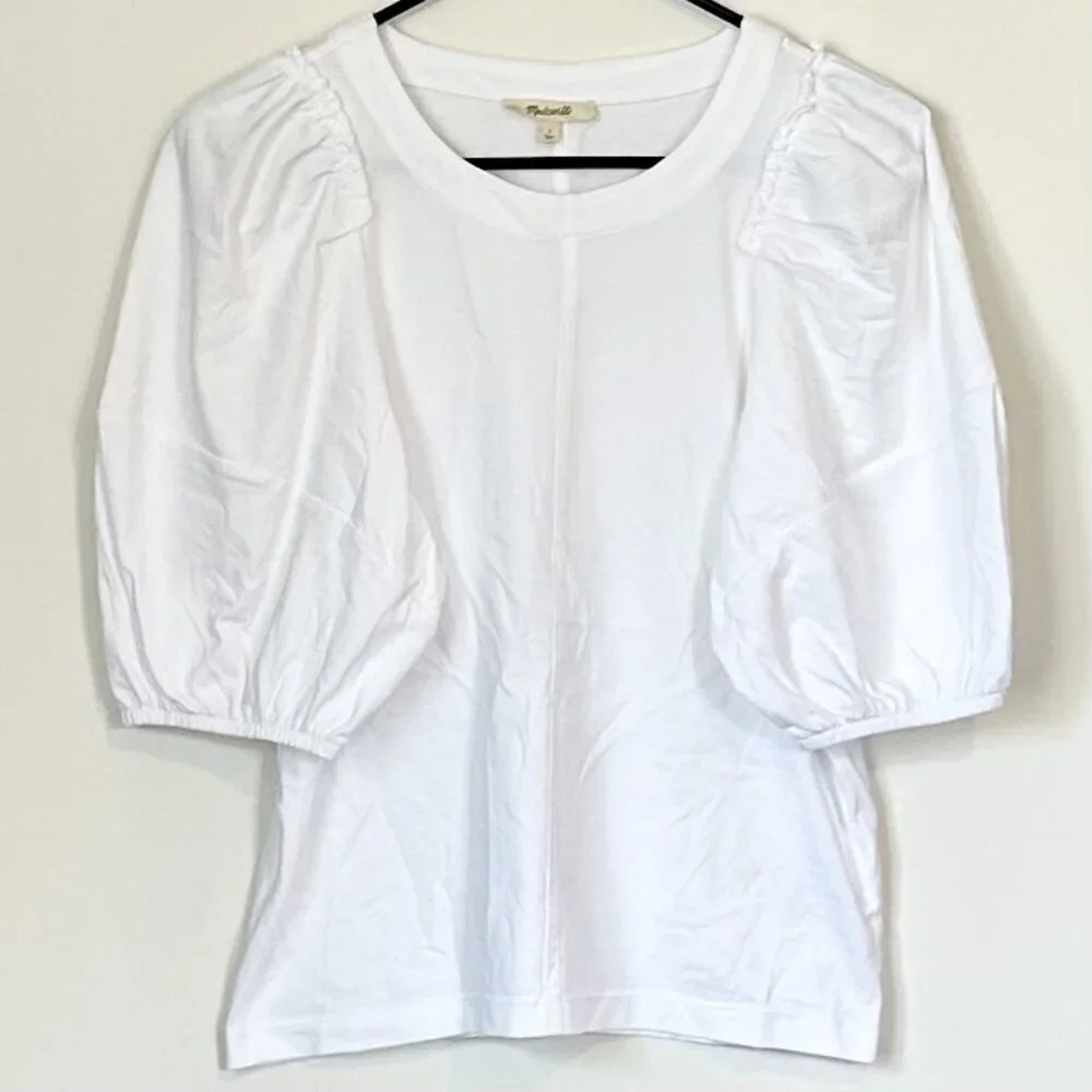 NWT Madewell White Puff-Sleeve Tee - Size: Small